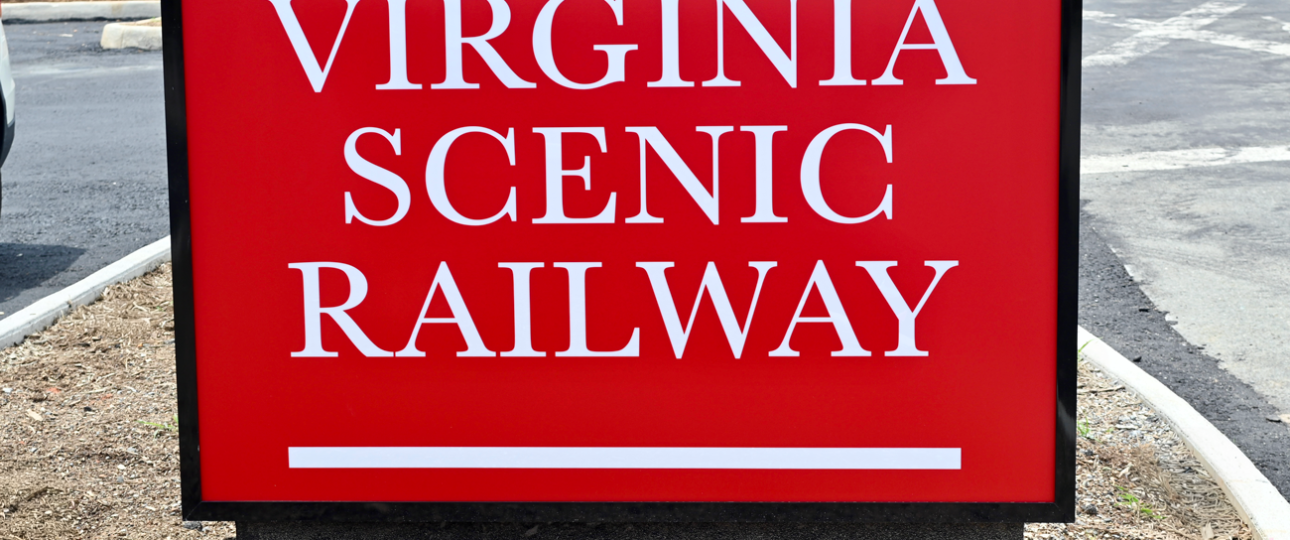 Virginia Scenic Railway, Louisa Sign